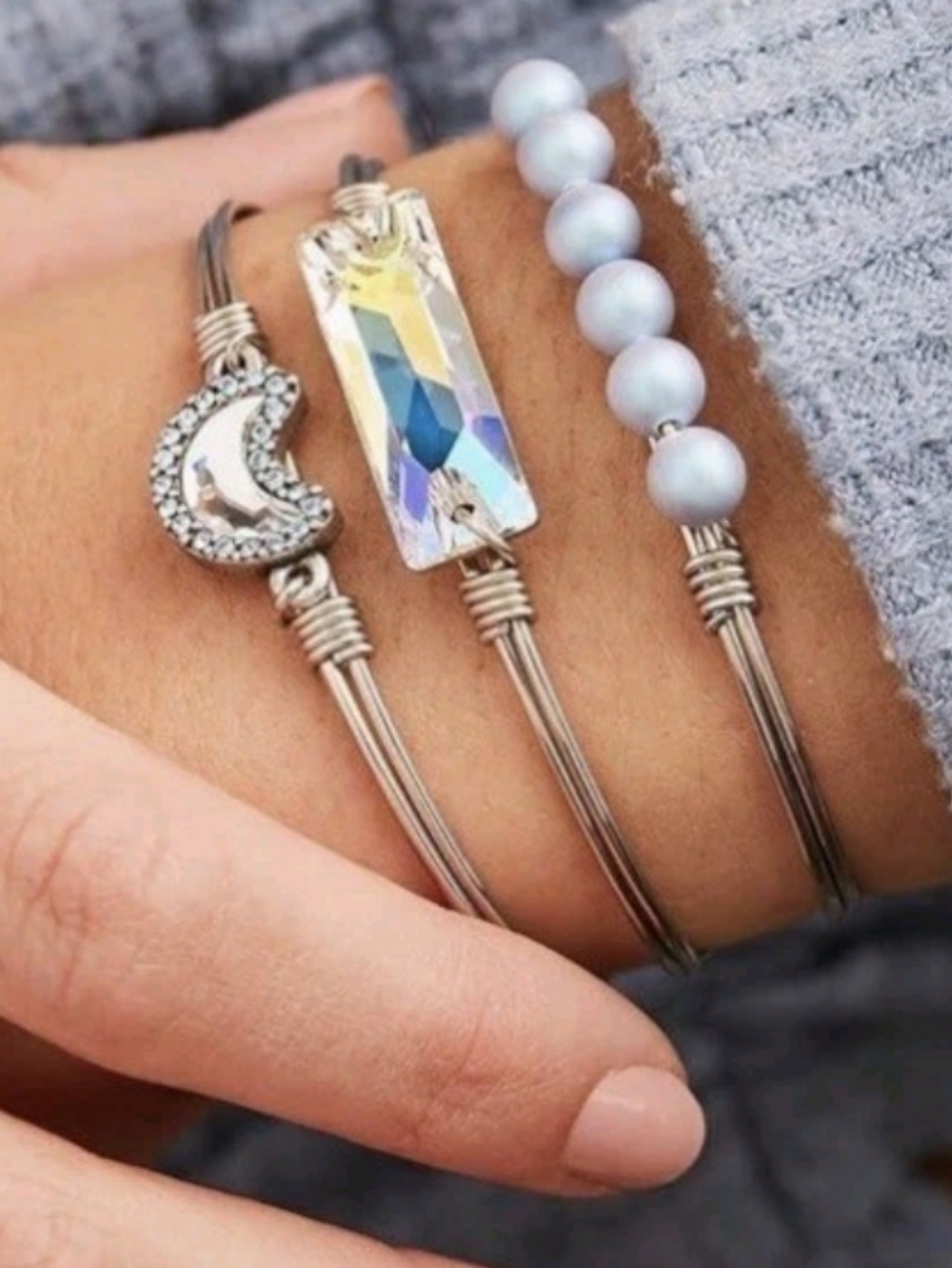 LUCA+DANNI CRYSTAL PEARL AZURE STONE OF PROTECTION BANGLE BRACELET. PETITE